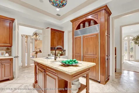 201 Via Bellaria Palm Beach FL 33480