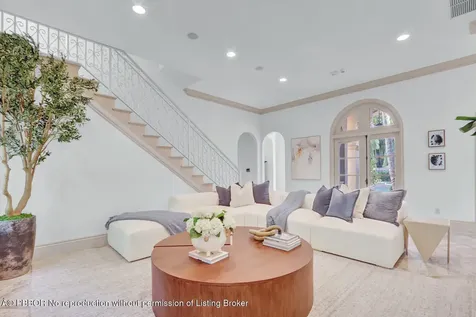 201 Via Bellaria Palm Beach FL 33480