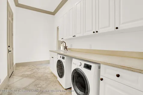 201 Via Bellaria Palm Beach FL 33480