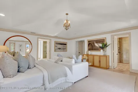 201 Via Bellaria Palm Beach FL 33480