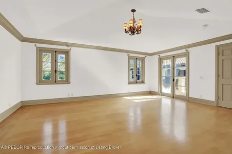 201 Via Bellaria Palm Beach FL 33480