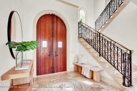 201 Via Bellaria Palm Beach FL 33480