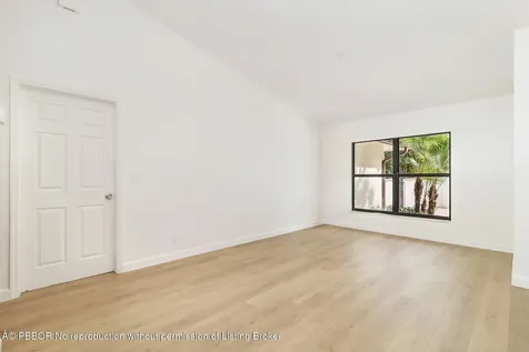 6725 Katherine Road West Palm Beach FL 33413