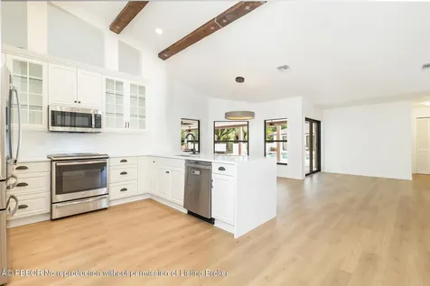 6725 Katherine Road West Palm Beach FL 33413