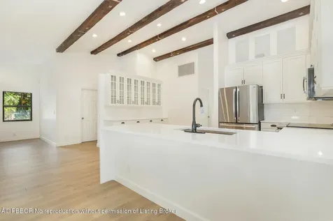 6725 Katherine Road West Palm Beach FL 33413