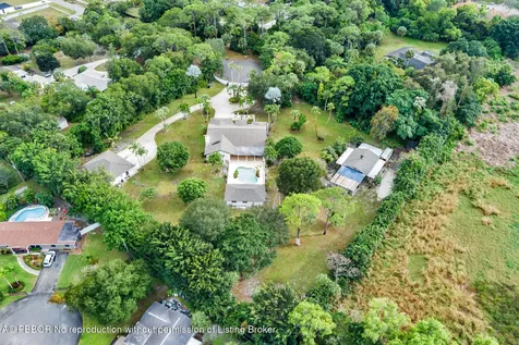 6725 Katherine Road West Palm Beach FL 33413