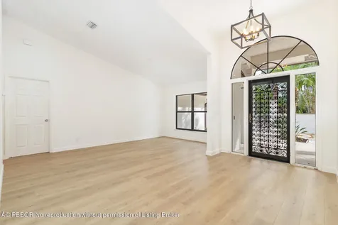 6725 Katherine Road West Palm Beach FL 33413