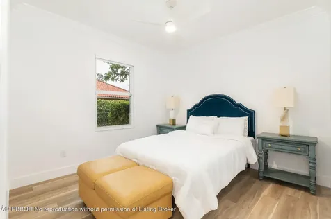 3317 Embassy Drive West Palm Beach FL 33401
