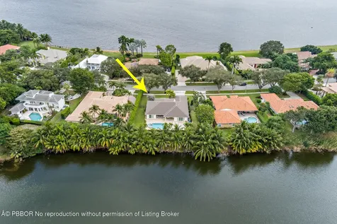 3317 Embassy Drive West Palm Beach FL 33401