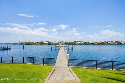 1660 S Ocean Boulevard Manalapan FL 33462