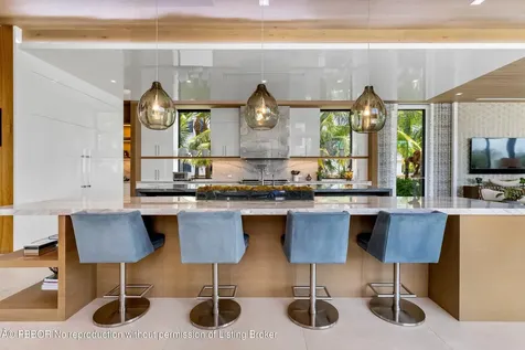 1660 S Ocean Boulevard Manalapan FL 33462