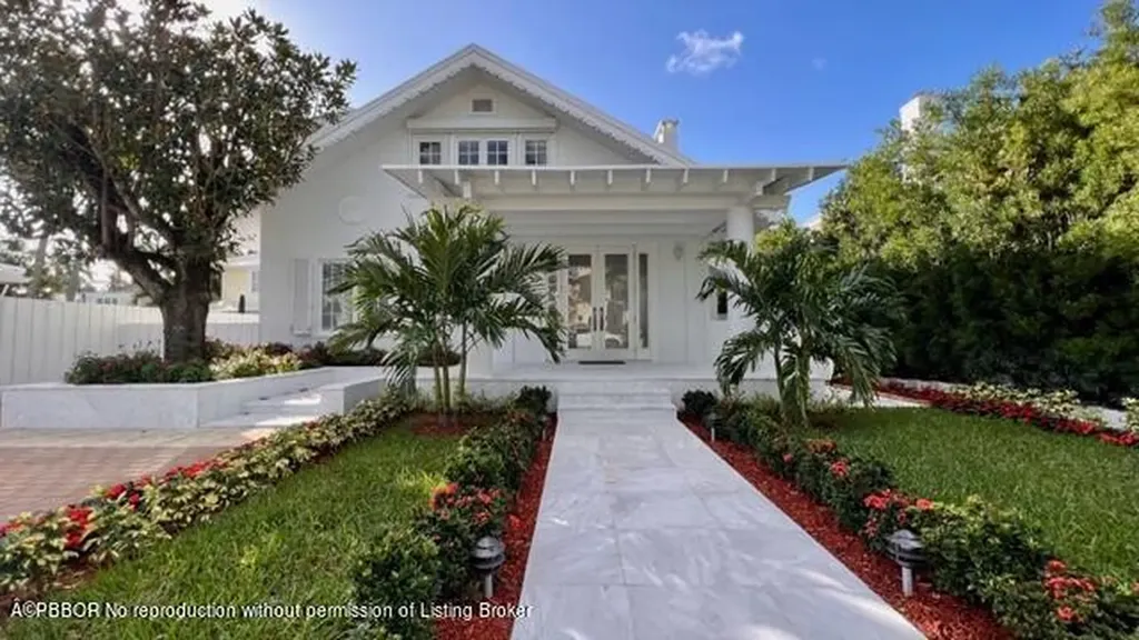402 Seabreeze Avenue Palm Beach FL 33480