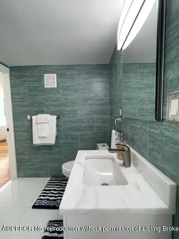402 Seabreeze Avenue Palm Beach FL 33480