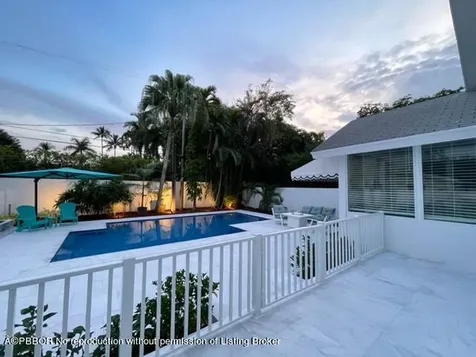 402 Seabreeze Avenue Palm Beach FL 33480