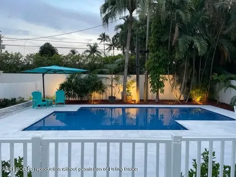 402 Seabreeze Avenue Palm Beach FL 33480