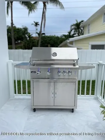 402 Seabreeze Avenue Palm Beach FL 33480
