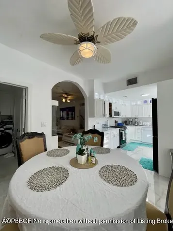 402 Seabreeze Avenue Palm Beach FL 33480