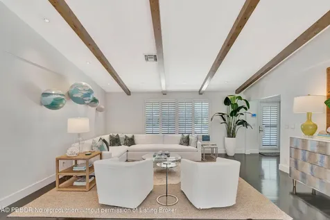 136 Worth Court S West Palm Beach FL 33405