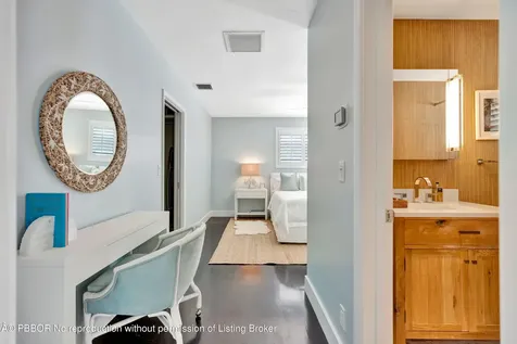 136 Worth Court S West Palm Beach FL 33405