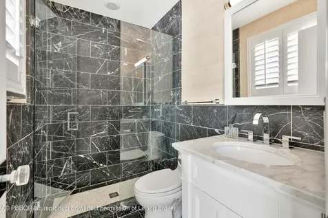 136 Worth Court S West Palm Beach FL 33405