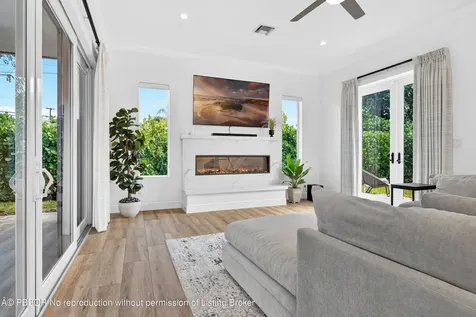 301 Pilgrim Road West Palm Beach FL 33405