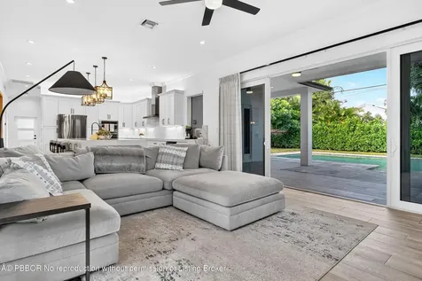 301 Pilgrim Road West Palm Beach FL 33405
