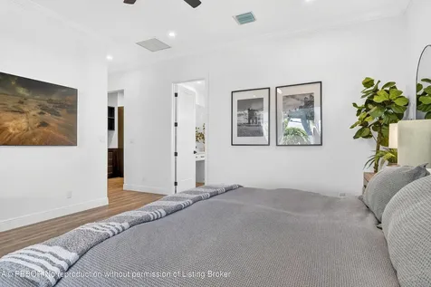 301 Pilgrim Road West Palm Beach FL 33405