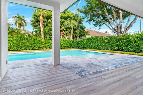 301 Pilgrim Road West Palm Beach FL 33405