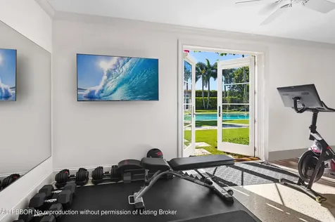 115 Via La Selva Palm Beach FL 33480