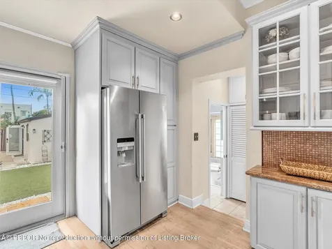 436 38th Street West Palm Beach FL 33407