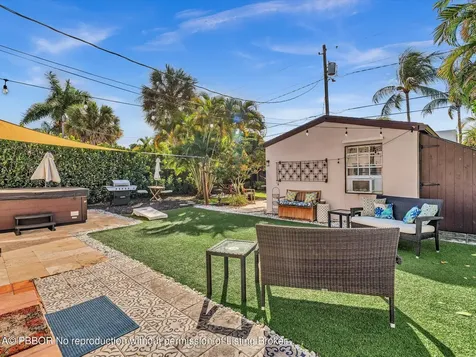 436 38th Street West Palm Beach FL 33407
