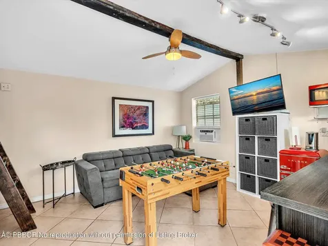 436 38th Street West Palm Beach FL 33407