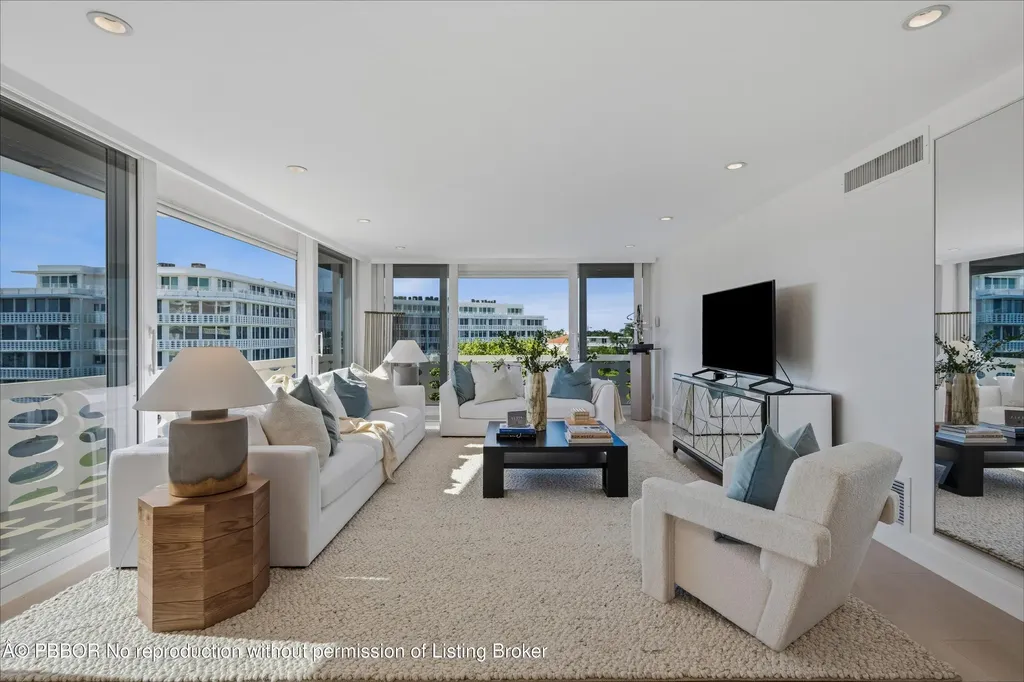 100 Sunrise Avenue Palm Beach FL 33480