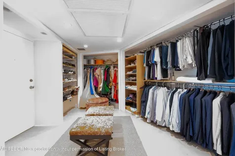 100 Sunrise Avenue Palm Beach FL 33480