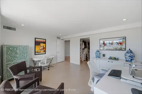100 Sunrise Avenue Palm Beach FL 33480
