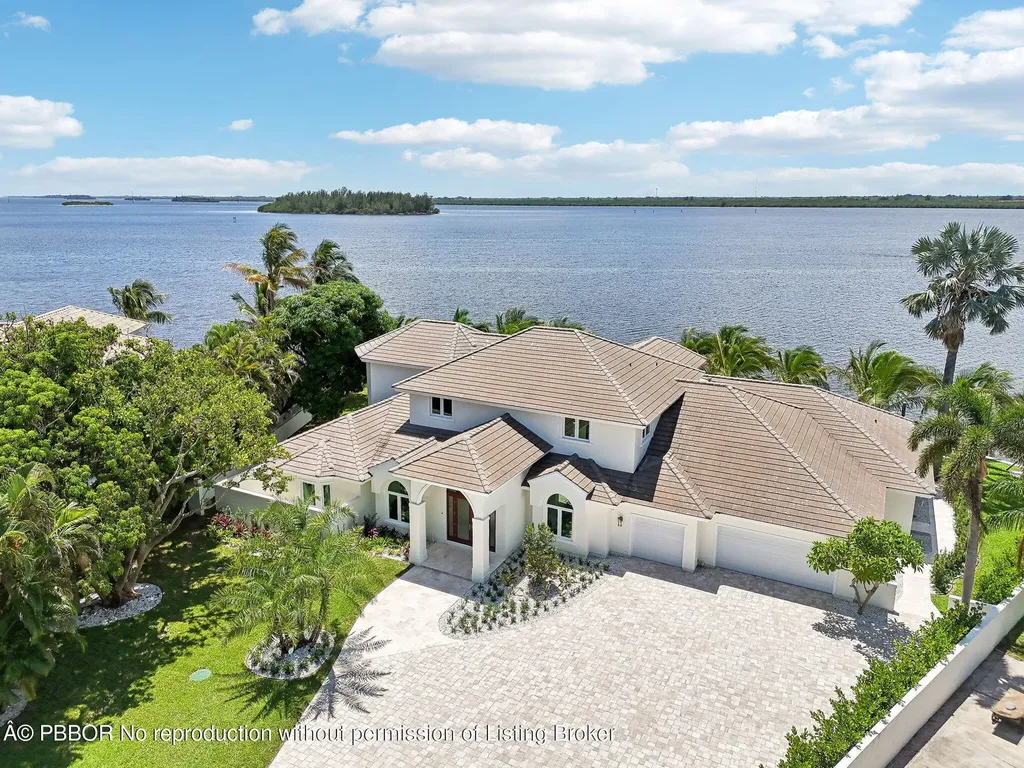 526 Point Lane Vero Beach FL 32963