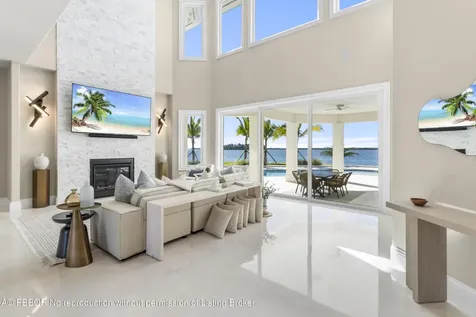 526 Point Lane Vero Beach FL 32963