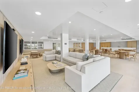 2784 S Ocean Boulevard Palm Beach FL 33480