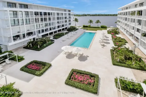 2784 S Ocean Boulevard Palm Beach FL 33480