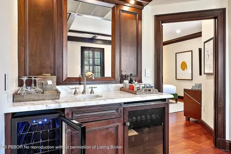 301 Australian Avenue Palm Beach FL 33480