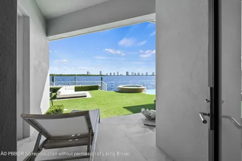 101 Bowsprit Drive North Palm Beach FL 33408