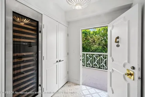 389 S Lake Drive Palm Beach FL 33480