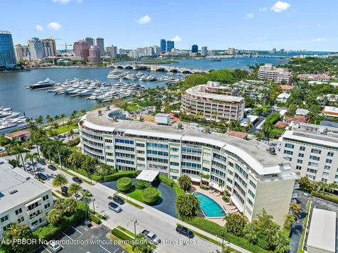 389 S Lake Drive Palm Beach FL 33480