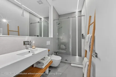 423 Chilean Avenue Palm Beach FL 33480