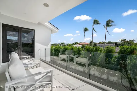 4444 Washington Road West Palm Beach FL 33405