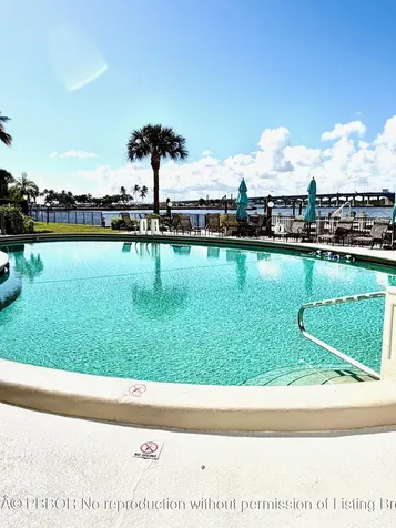 2840 S Ocean Boulevard Palm Beach FL 33480