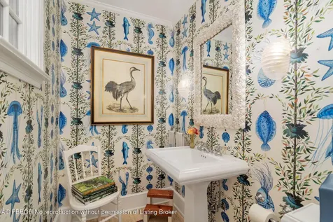 495 N Lake Way Palm Beach FL 33480