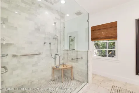 495 N Lake Way Palm Beach FL 33480