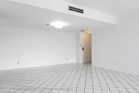 2860 S Ocean Boulevard Palm Beach FL 33480
