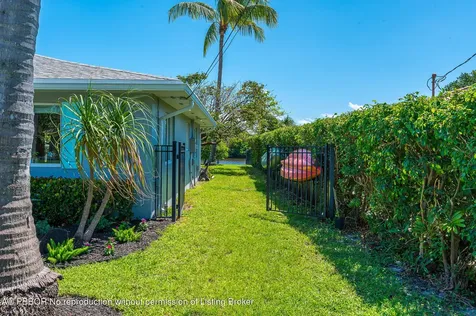 1124 Carambola Circle West Palm Beach FL 33406